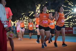 BIB: 27181, 27147, 22959, 260
                            <button type="button" onclick="openModal(21497804)" class="btn btn-primary btn-sm float-right btn-popup" data-toggle="modal" data-target=".modal-high-quality">
                        <i class="fas fa-shopping-cart"></i> Add to Cart
                    </button>
                                            <button type="button" onclick="isThisMe(21497804, true)" class="btn btn-success btn-sm float-right btn-popup btn-isme hidden" data-toggle="tooltip" data-placement="bottom" title="นี่คือรูปของคุณใช่ไหม คลิกที่นี่เพื่อเอาเข้าอัลบั้ม">
                        <i class="fas fa-plus"></i> Add to album
                    </button>
                    <button type="button" onclick="isThisMe(21497804, false)" class="btn btn-warning btn-sm float-right btn-popup btn-isnotme hidden">
                        <i class="fas fa-ban"></i> Remove from album
                    </button>